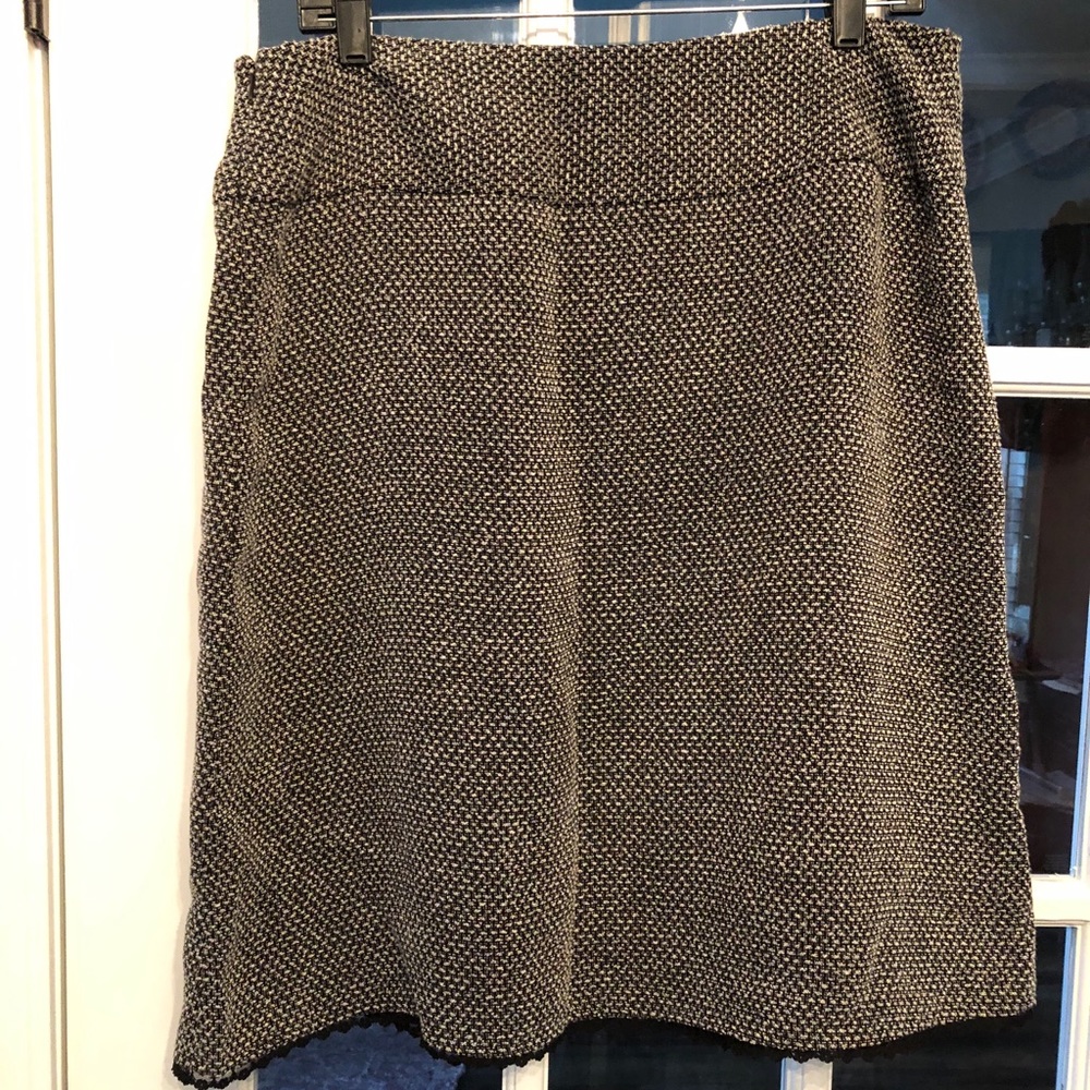 Style&Co. Skirt in black and white w/ floral trim